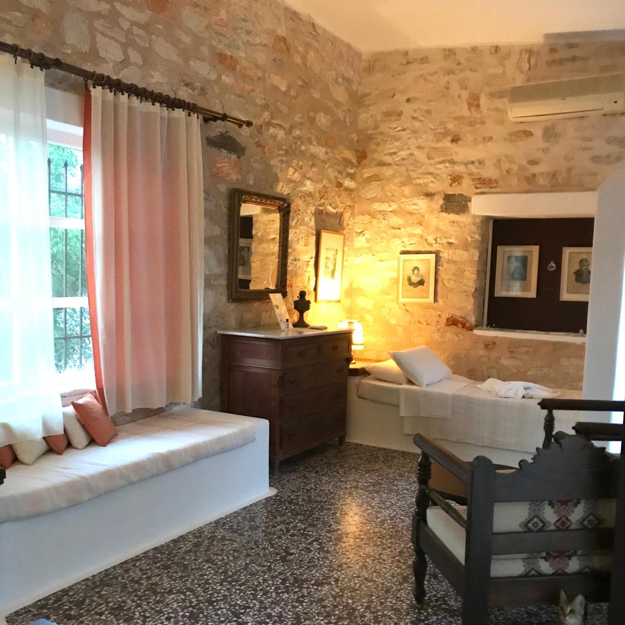 Bungalows Svoronos Nausa Pokoj fotografie